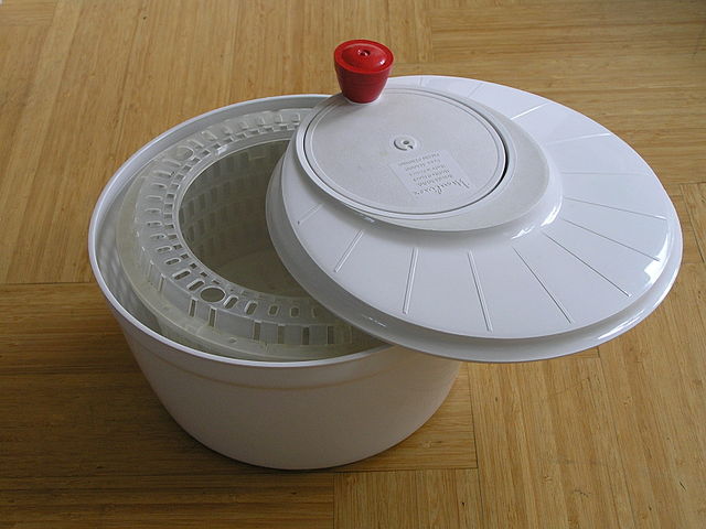una-centrifugadora-de-ensaladas