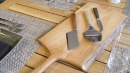 10 tipos de cuchillos para quesos y otros utensilios de corte