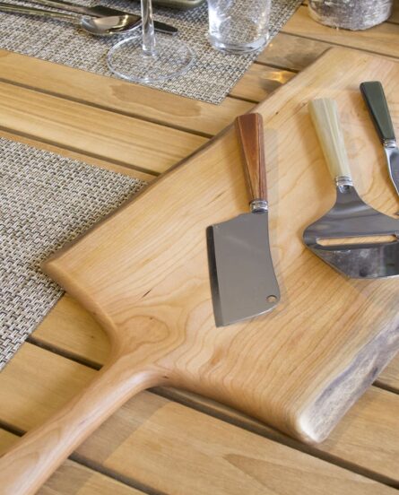 10 tipos de cuchillos para quesos y otros utensilios de corte